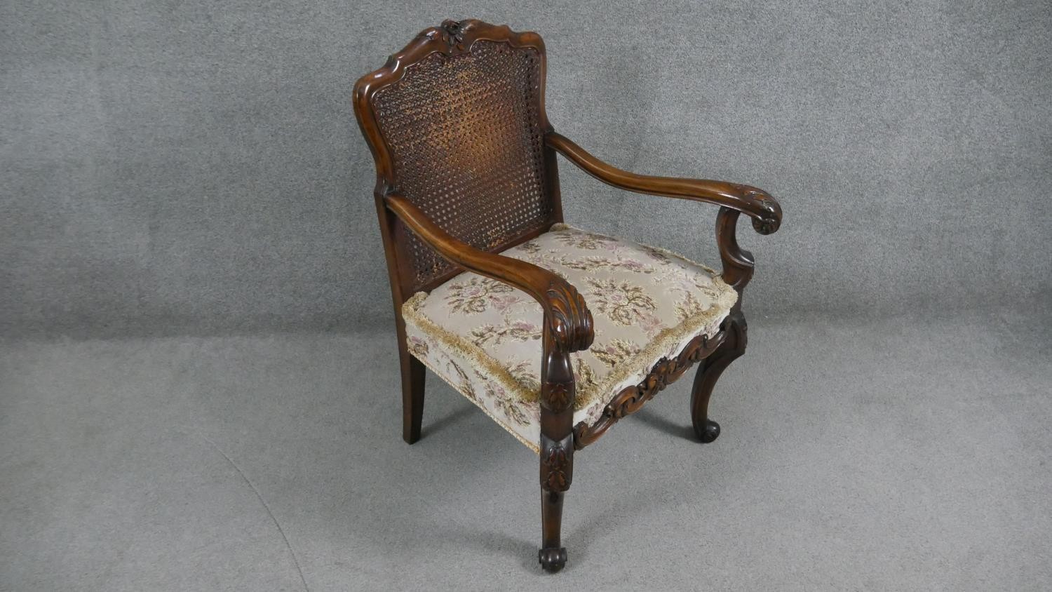A pair of early 20th century carved walnut Continental style armchairs with caned backs above cut - Image 4 of 6