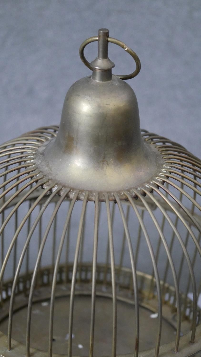 A vintage brass bird cage. H.40 D30cm - Image 3 of 4