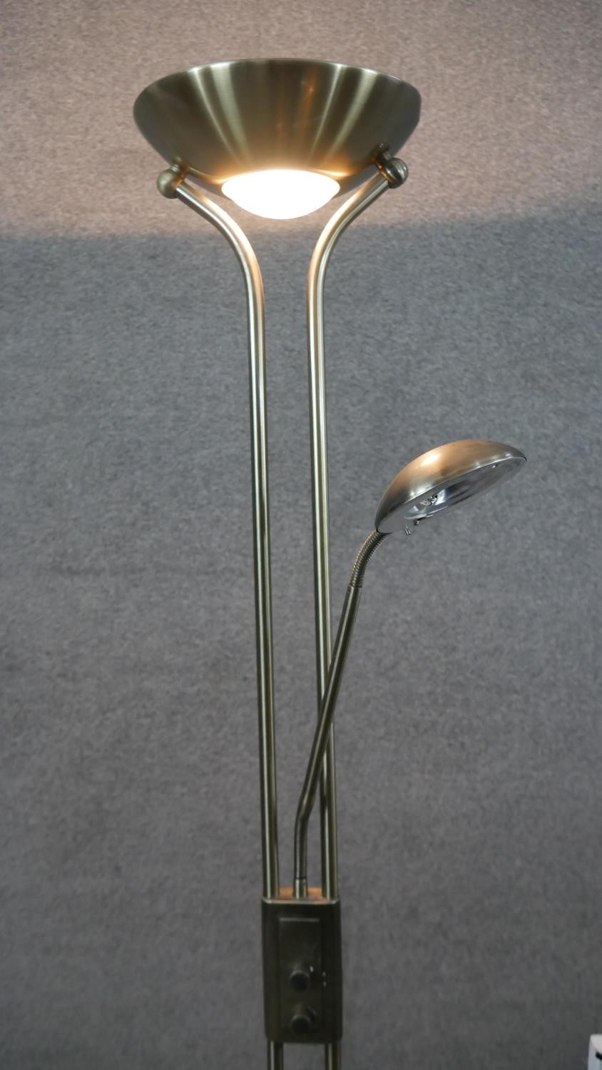 A brushed chrome dimming uplighter with adjustable reading light arm. H.179 W.75cm - Image 3 of 4