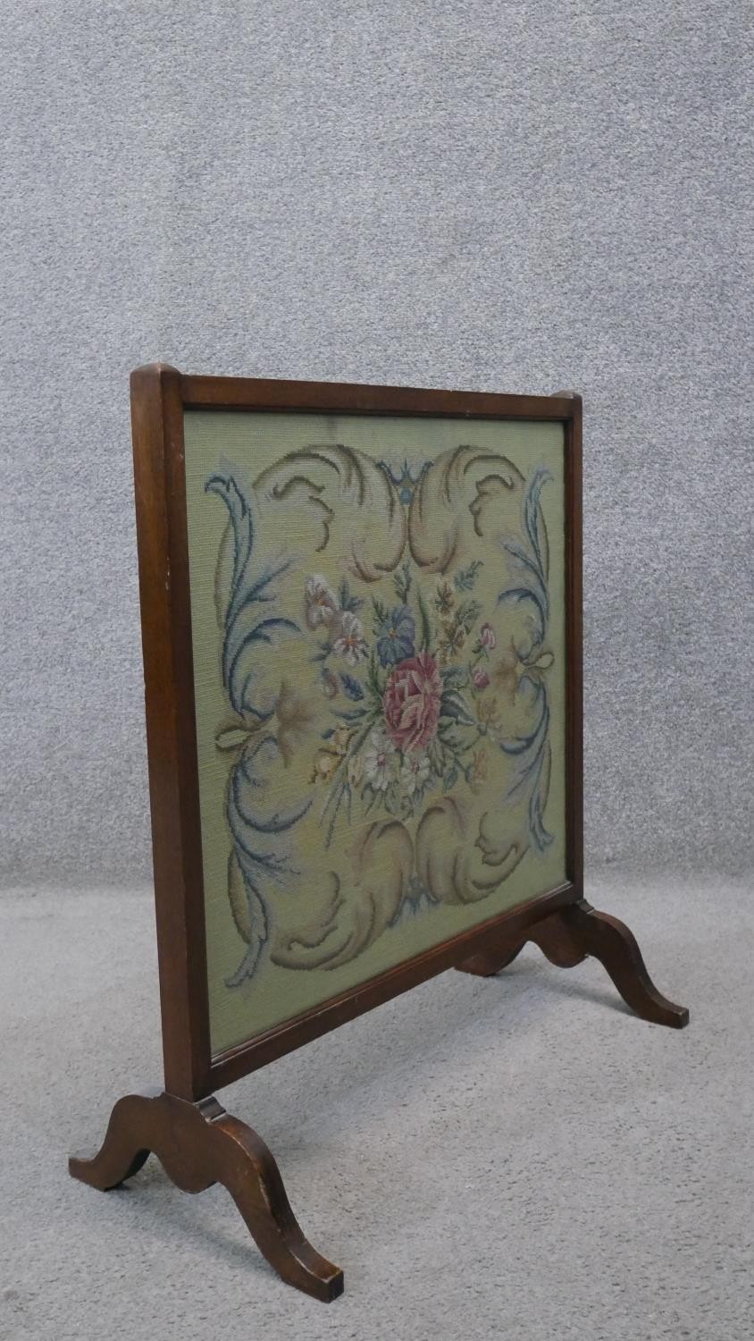 A vintage mahogany framed tapestry firescreen, glazed. H.65 W.59 D.29 cm - Image 4 of 4