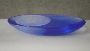 A mid century blue acrylic oval abstract design fruit bowl. H.7 W.37 D.20cm