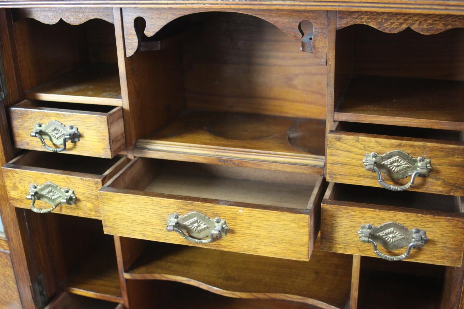 A 19th century oak table cabinet with glazed doors enclosing fitted interior on shaped bracket feet. - Image 6 of 8