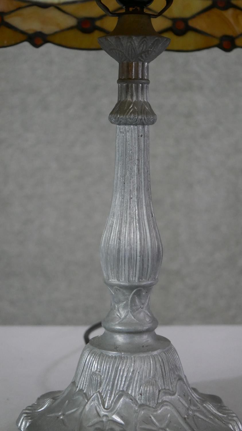 A vintage Tiffany style leaded stained glass table lamp with pewter waterlily design base. H.57 - Image 6 of 6