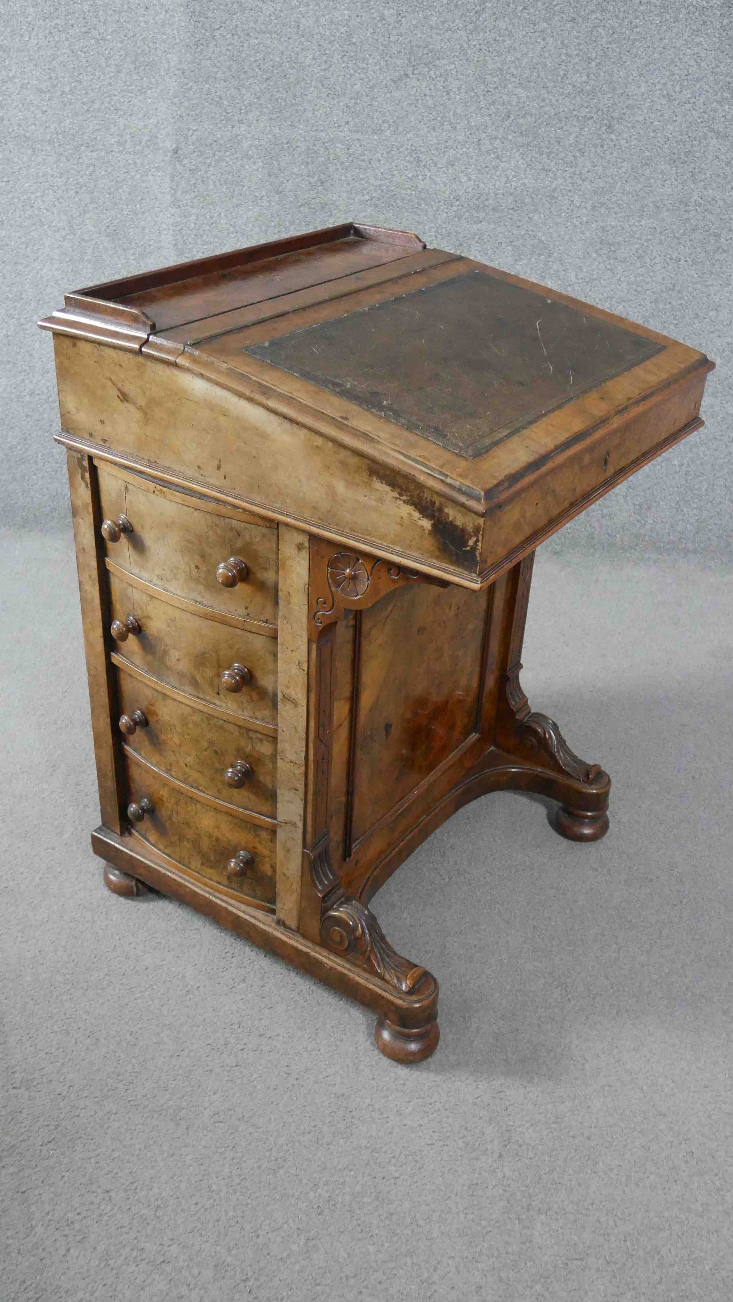A Victorian walnut Davenport with hinged sloped leather lined writing surface above four drawers - Image 3 of 5