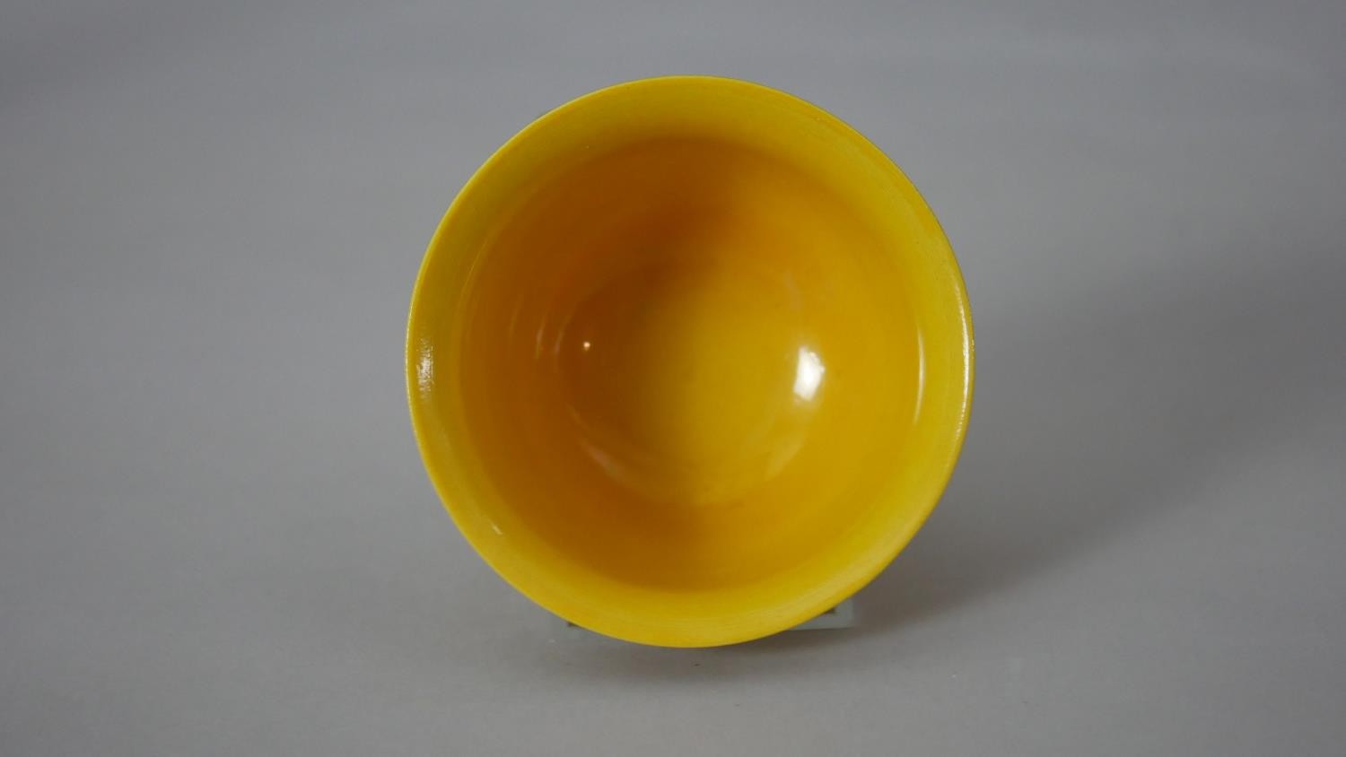 A 19th century Chinese Imperial yellow glaze dragon bowl along with a Famille Rose porcelain tea - Image 5 of 11