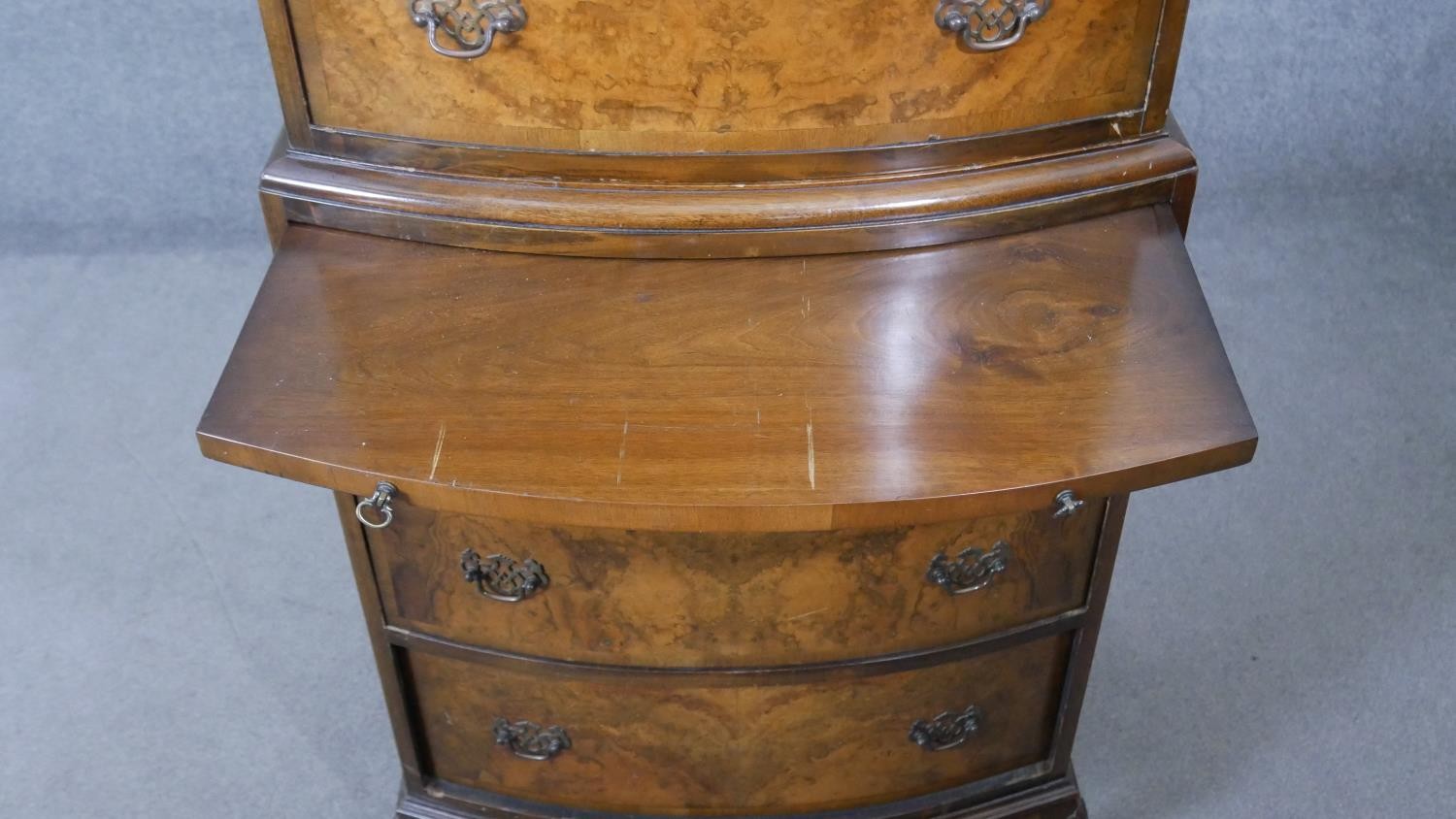 A Georgian style burr walnut and crossbanded bow fronted tallboy chest of four drawers above four - Image 4 of 8
