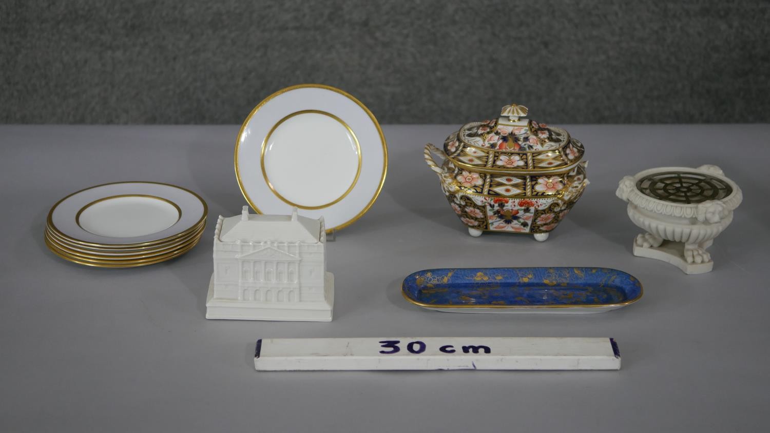 A collection of mixed ceramics. Including a Cauldon 'Ivorin' replica of the Queen's Dolls' House, - Image 2 of 15