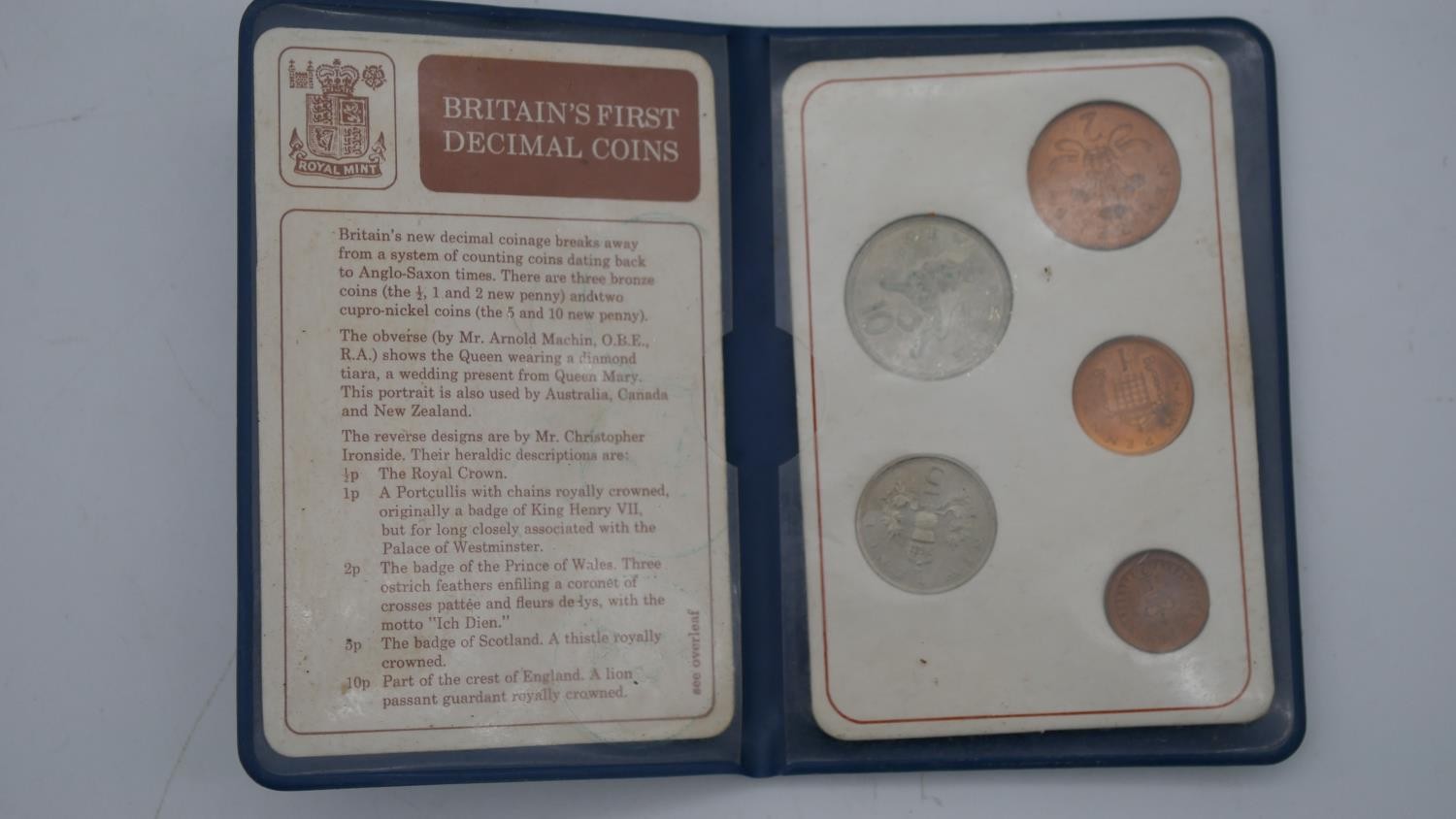 A collection of world and British coins. H.4 W.31 D.17cm (box) - Image 8 of 8