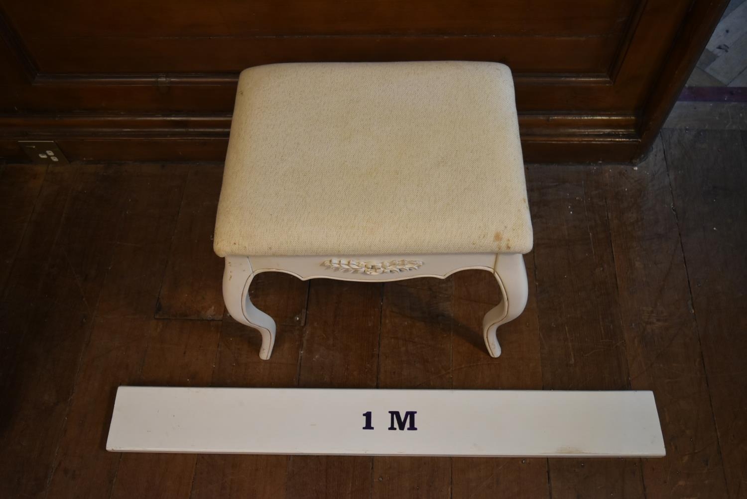 A Louis XV style white painted stool on slender cabriole supports. H.47 W.47 D.36cm - Image 6 of 6