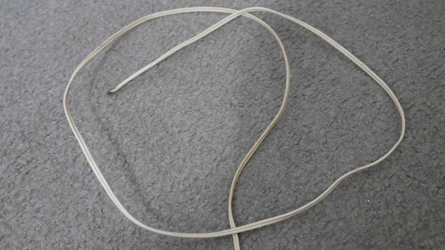 Two classical style table lamps. One vintage alabaster and gilt spelter cherub lamp along with a - Image 4 of 13