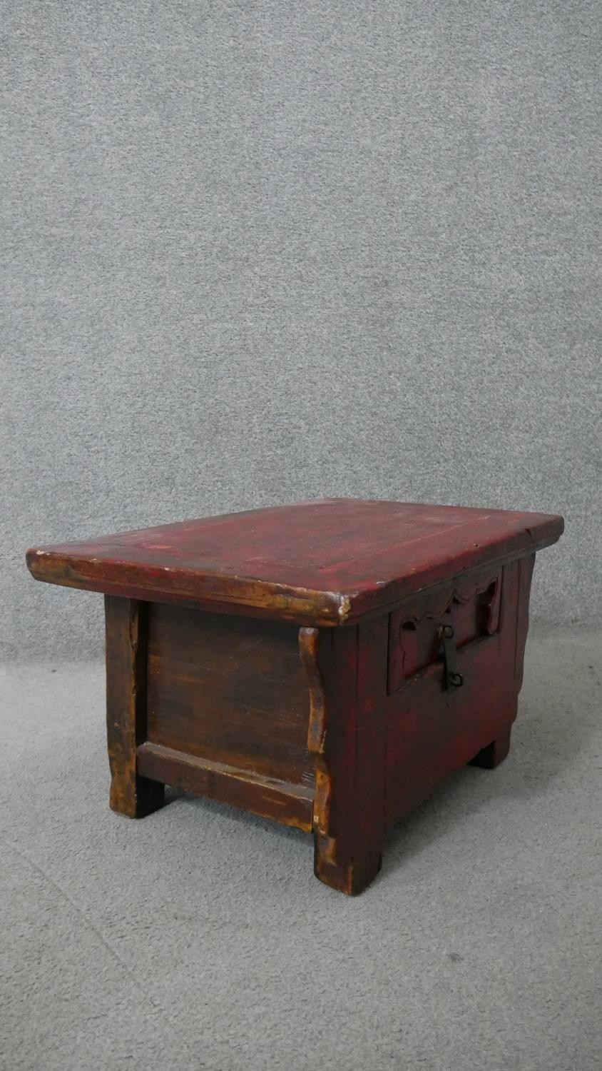 Small chest, 19th century Chinese painted. H.32 W.56 D.40cm - Image 8 of 8