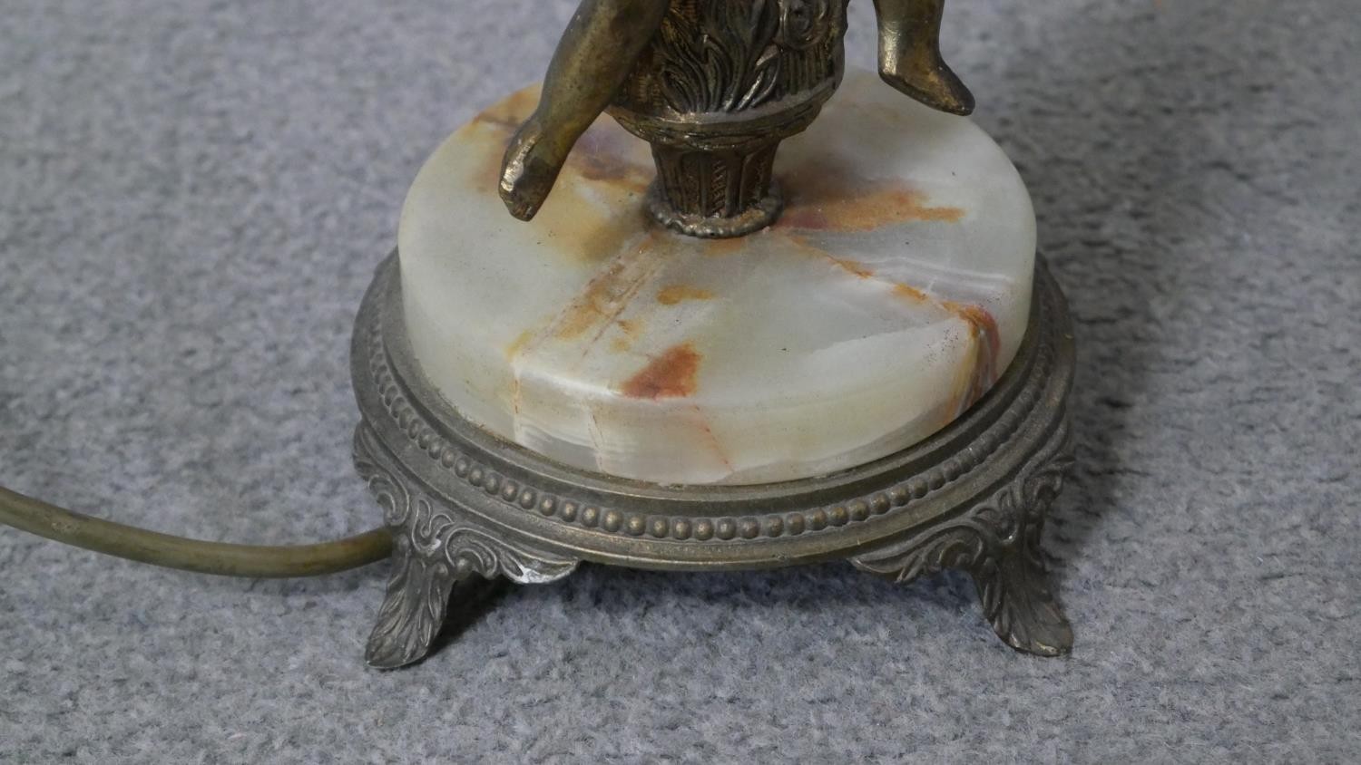 Two classical style table lamps. One vintage alabaster and gilt spelter cherub lamp along with a - Image 11 of 13