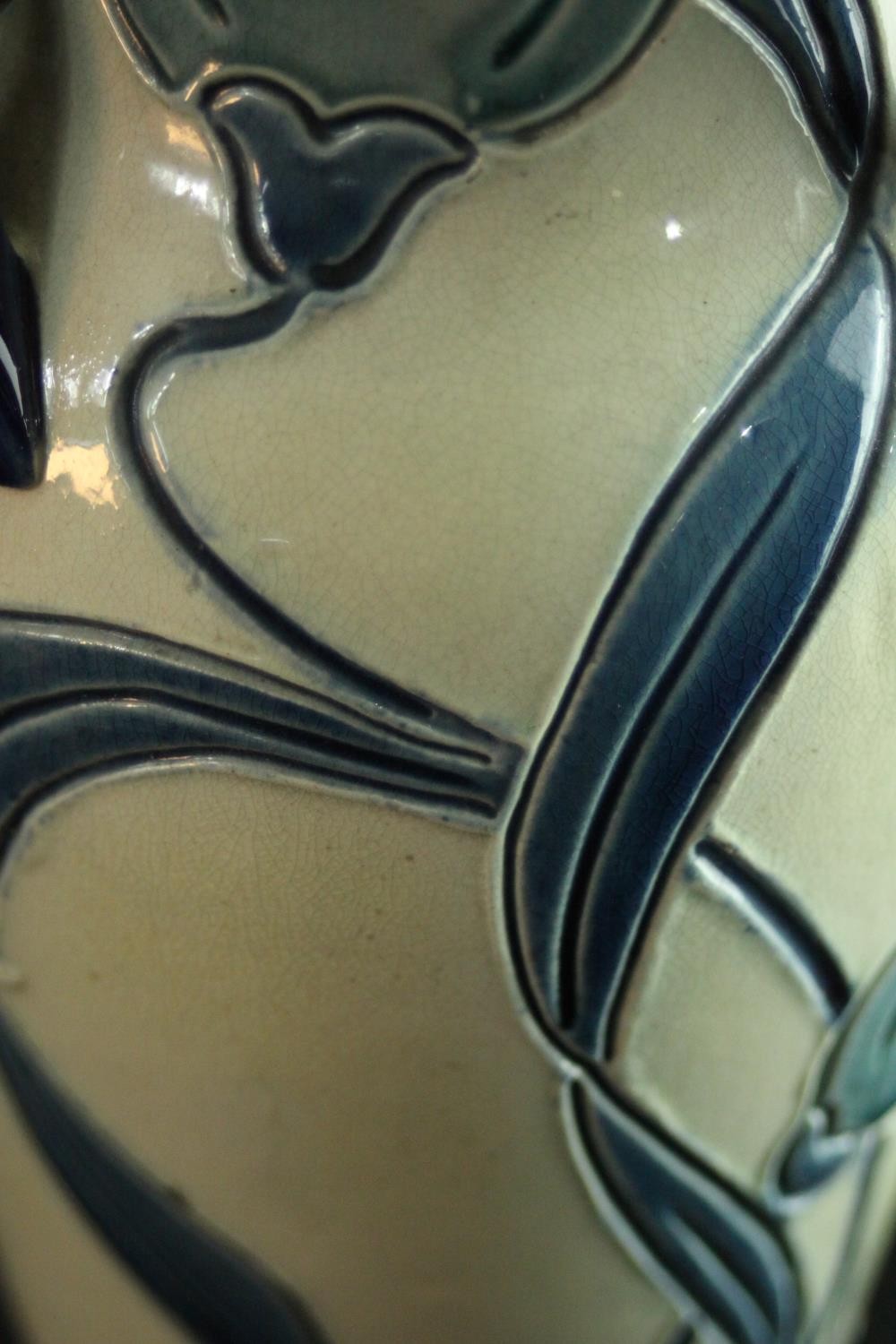 An early 20th century Burmantofts Faience three handled vase with incised Wild Tulip decoration in - Image 4 of 5