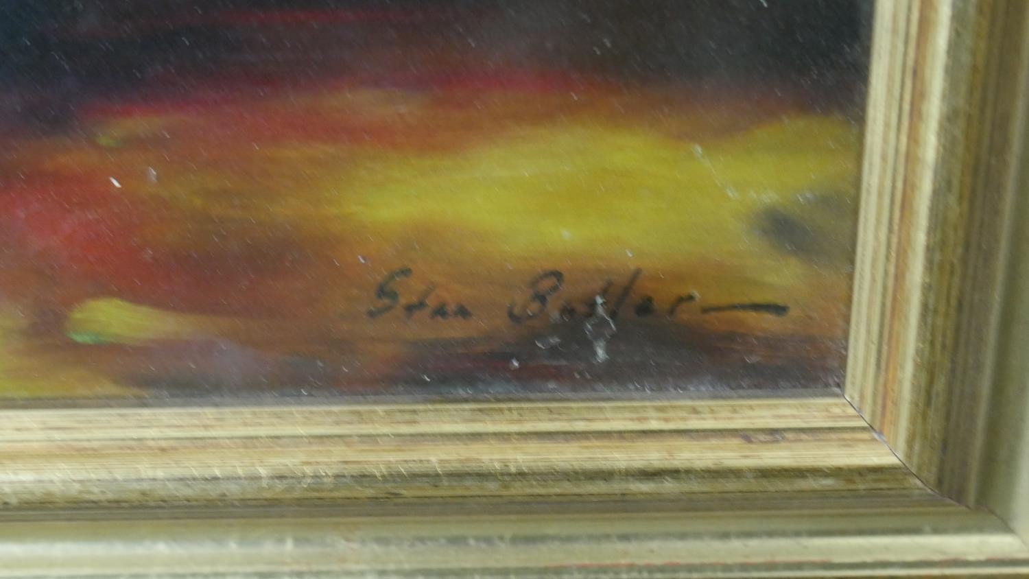 A gilt framed oil on board of a vase of roses. Signed Stan Butler. H.47 W.39cm - Image 3 of 4