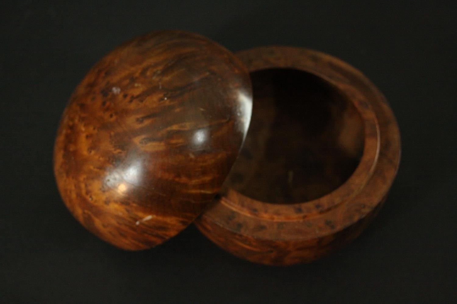 A collection of treen items. Including a Tunbridge ware box, a burr maple box, a leather and - Image 6 of 11