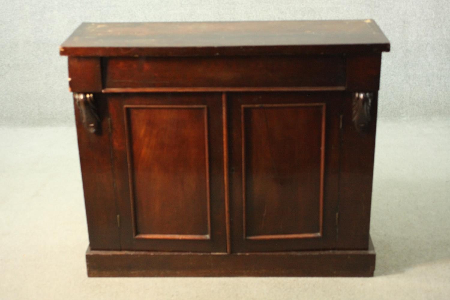 Chiffonier, 19th century mahogany. H.87 W.104cm.