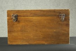 Tool box, vintage painted pine. H.28 W.50 D.19 cm.