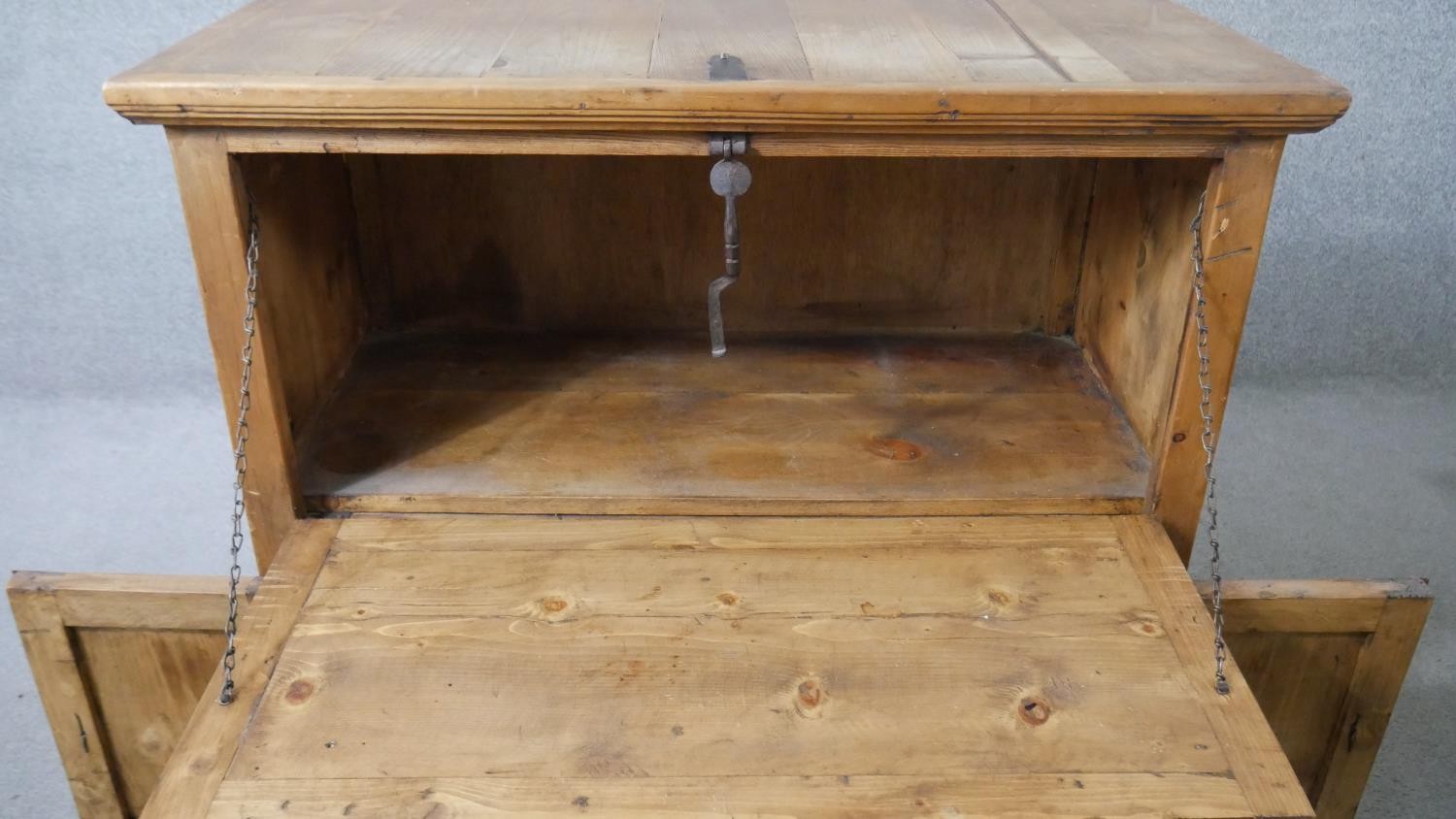 Spice cabinet, Chinese pine. H.90 W.98 D.48cm - Image 8 of 10