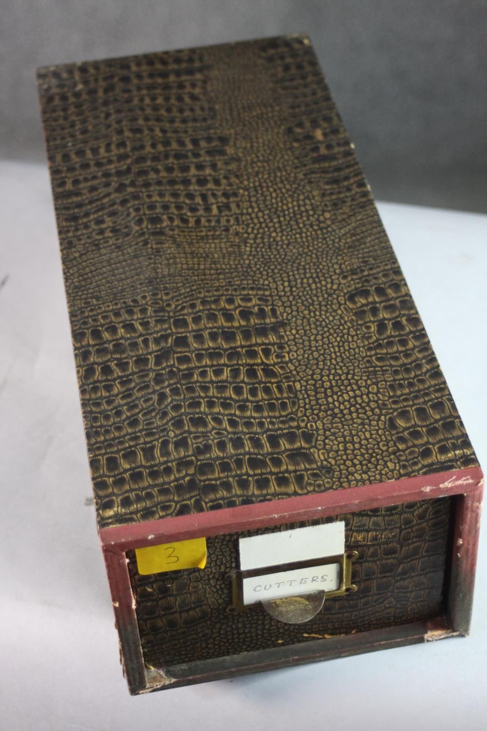 A collection of six vintage faux crocodile skin desk top filing boxes. H.12 W.17 D.39cm. - Image 2 of 2