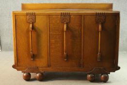 Sideboard, mid century oak Art Deco style. H.113 W.140 D.49cm.