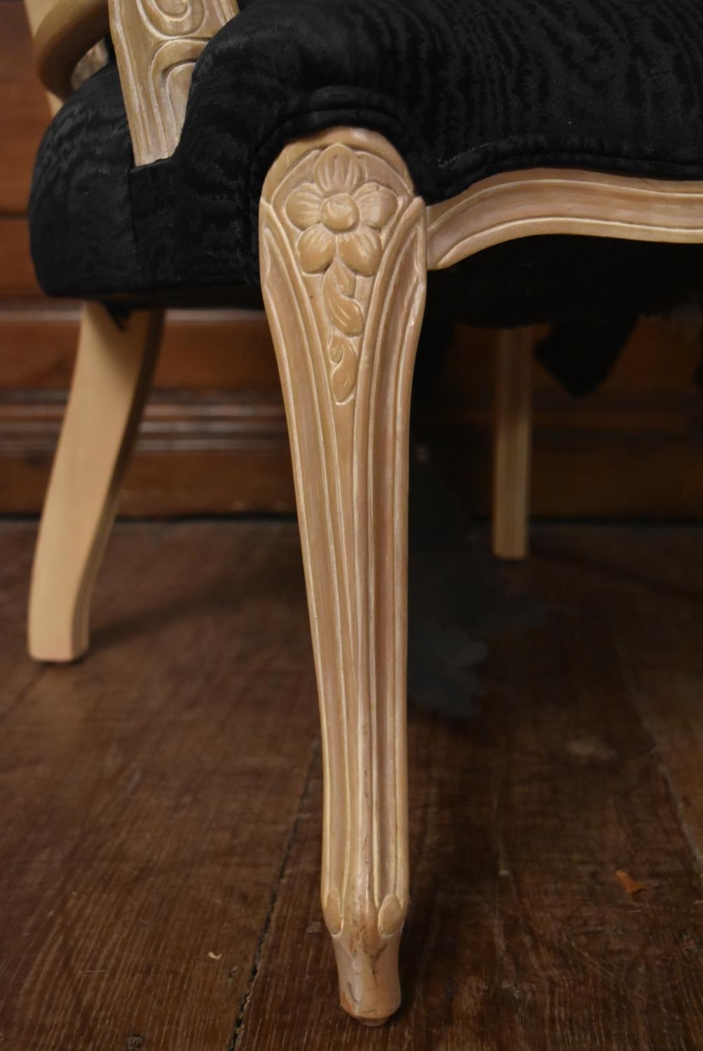 A French style painted tub chair with caned and buttoned back on carved cabriole supports. H.75 W.65 - Image 6 of 6