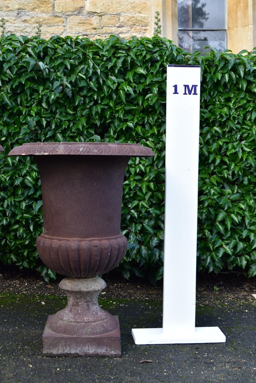 A pair of cast iron campana form garden urns. H.65cm Dia.44cm (2) - Image 9 of 9