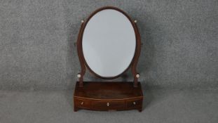 Toilet mirror, Georgian mahogany and satinwood strung with swing frame. H.60 W.41.5 D.16cm
