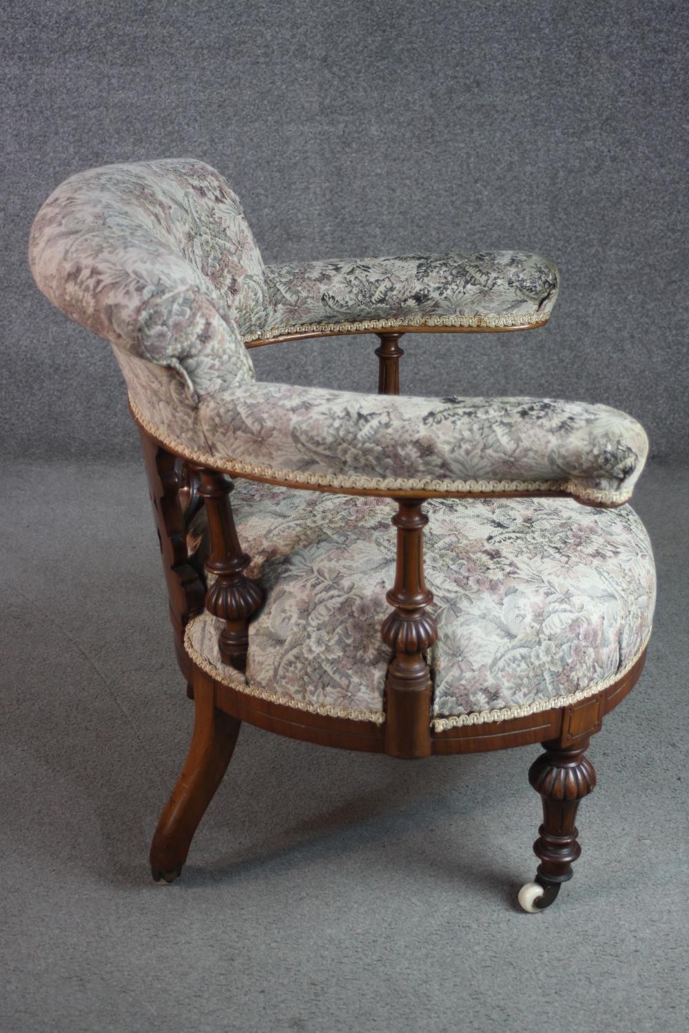 A Victorian walnut armchair, upholstered in a tapestry fabric, with a pierced splat back, on lobed - Image 3 of 6