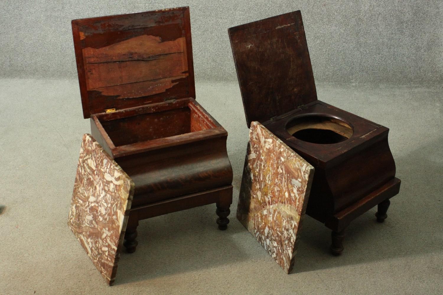 Two 19th century mahogany commodes each with a marble top. H.40cm. - Image 5 of 5