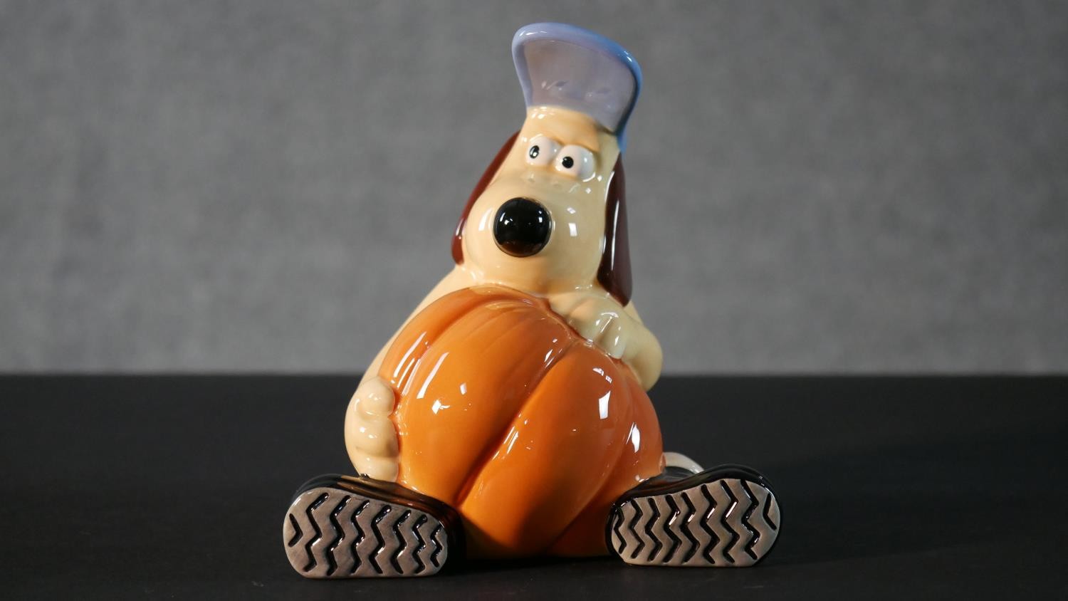 Five assorted Wade Nat West Bank pig money boxes and an Ardman Studios Ltd Gromit money bank. H.18.5 - Image 11 of 19