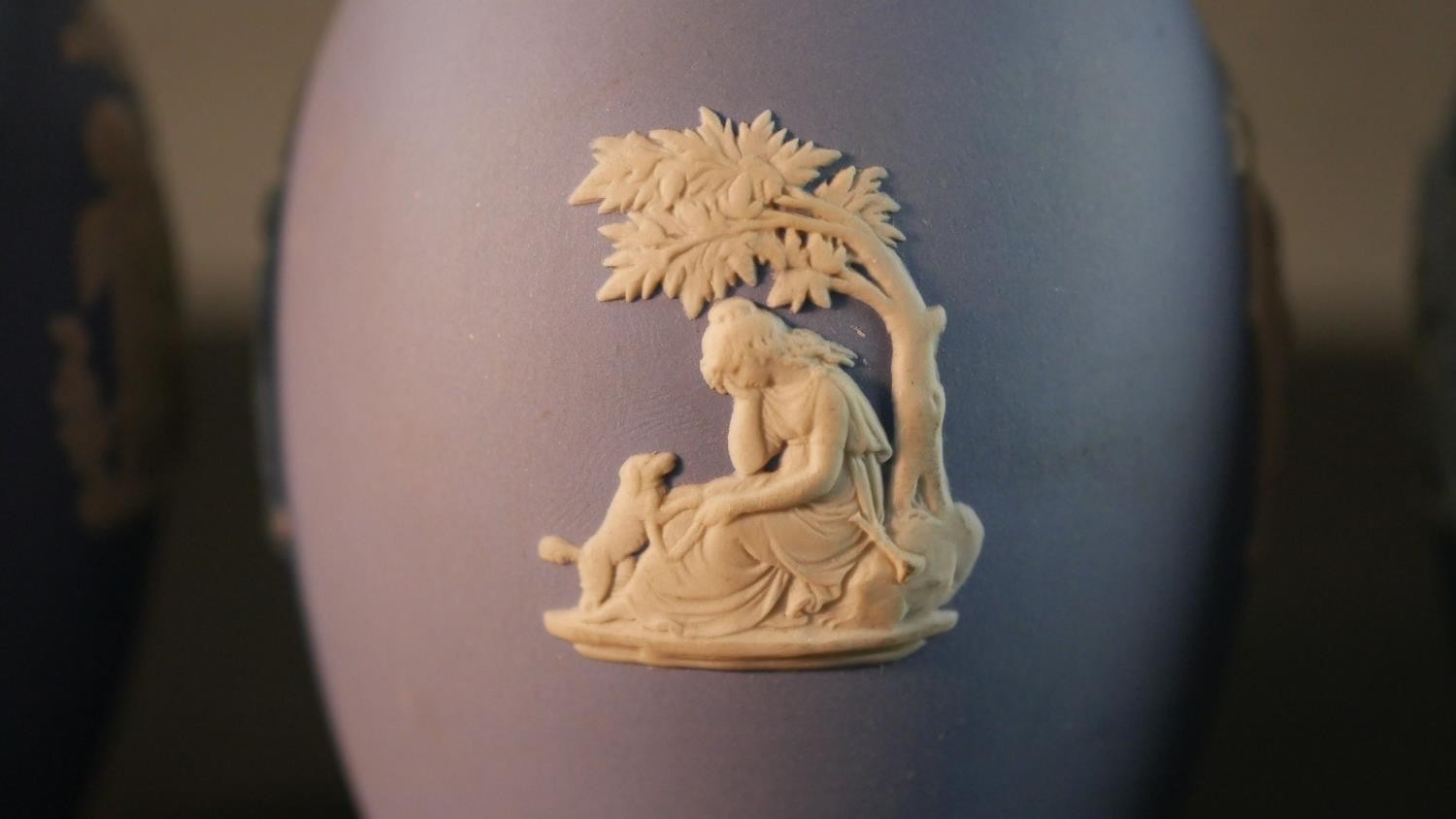 A collection of six Wedgwood Jasperware pieces, a vase, two planters with Classical design and three - Image 9 of 12