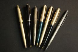 A collection of seven vintage ballpoint pens, including Parker and a silver Steno pen. (14)