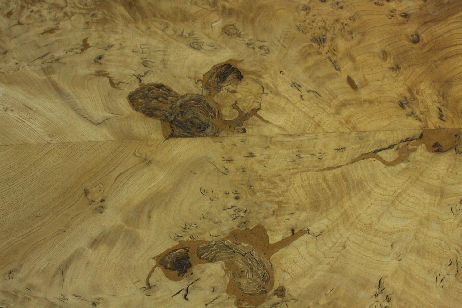 A contemporary burr elm refectory dining table, the rectangular top with chamfered edges on - Image 4 of 7