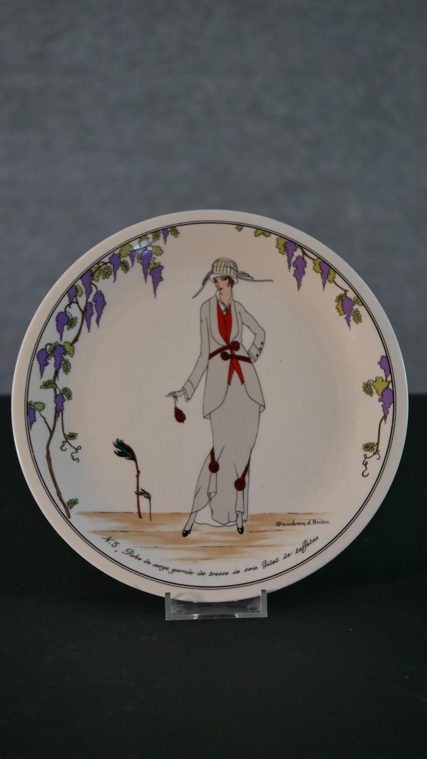 A collection of seven collectors plates with various ladies in dresses. Two Royal Worcester - Image 14 of 22