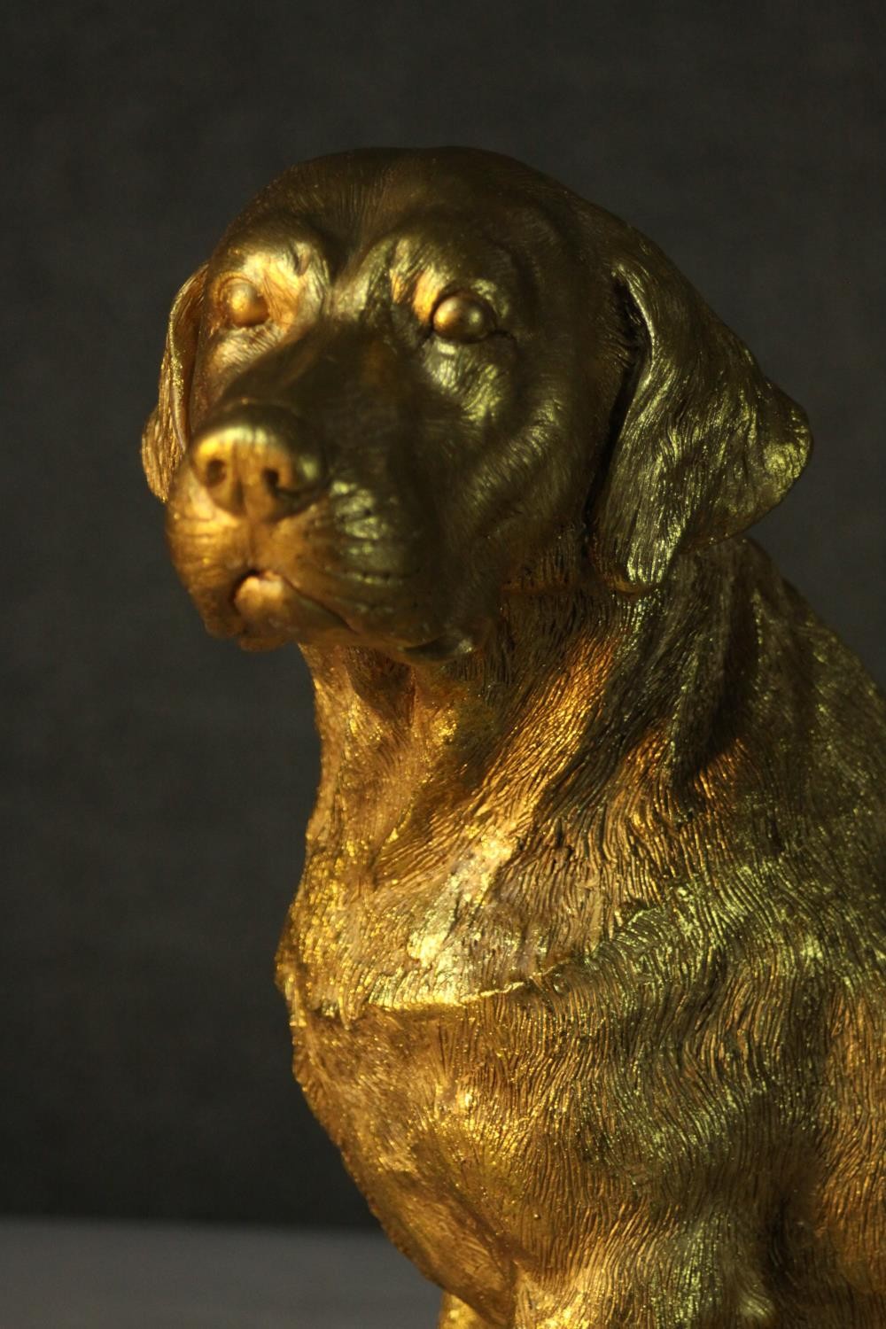 A gilded resin sculpture of a seated Labrador. H.15cm. - Image 3 of 4