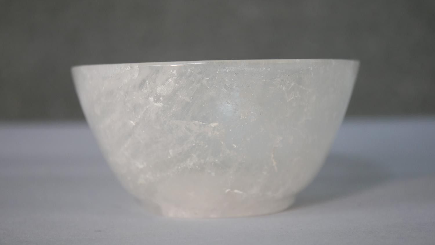 A carved rock crystal oval bowl. H.6 W.17.5 D.13cm - Image 6 of 6
