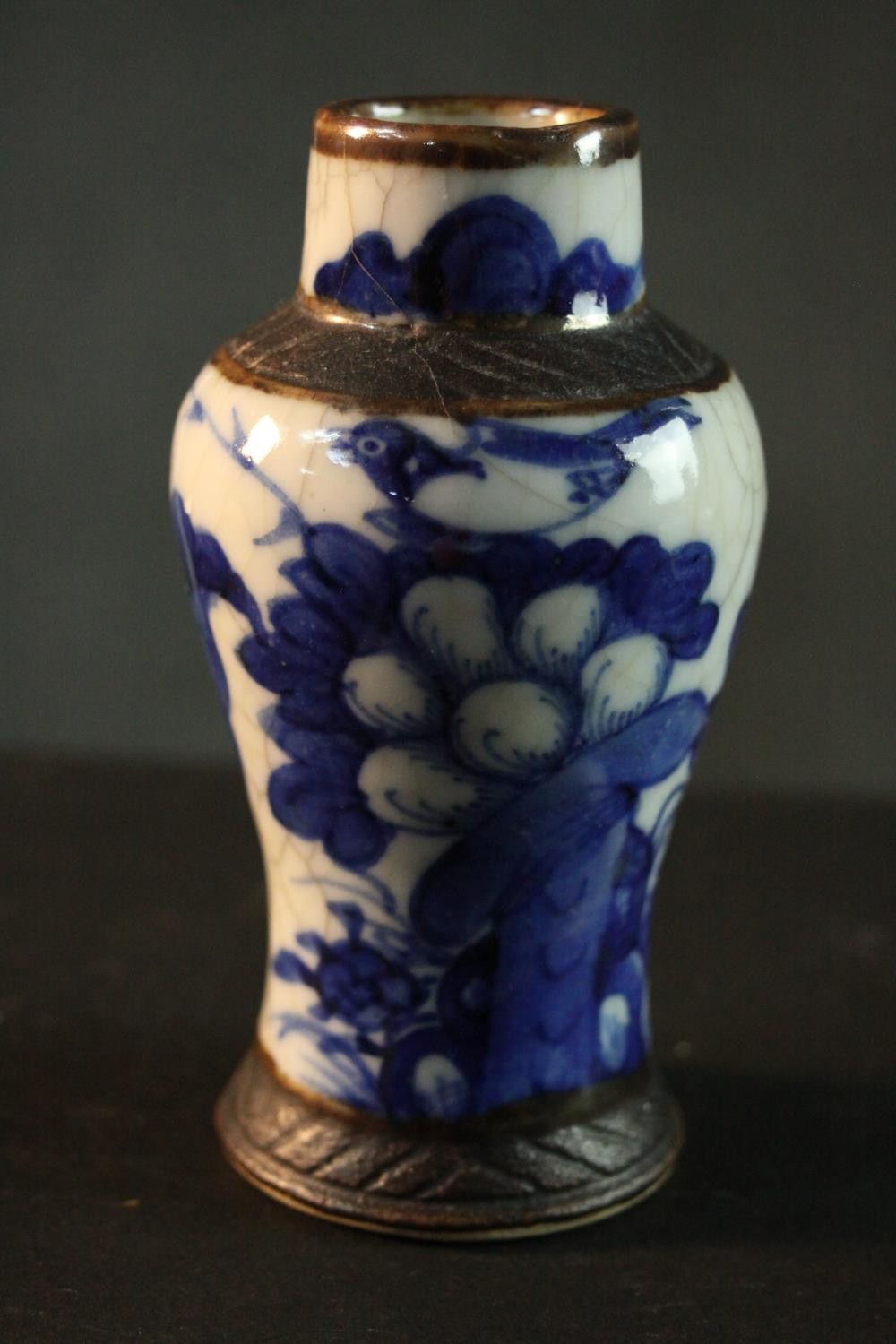 A collection of Oriental ceramics including a Japanese Satsuma vase with gilded detailing and - Image 11 of 14