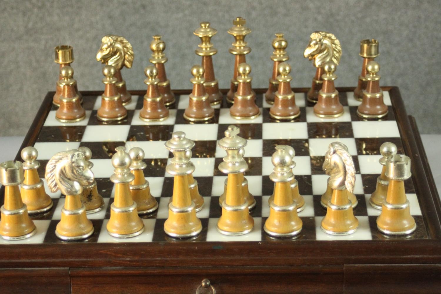 A large Italfama gold and silver plated chess set and black and white marble inlaid chess board with - Image 10 of 14