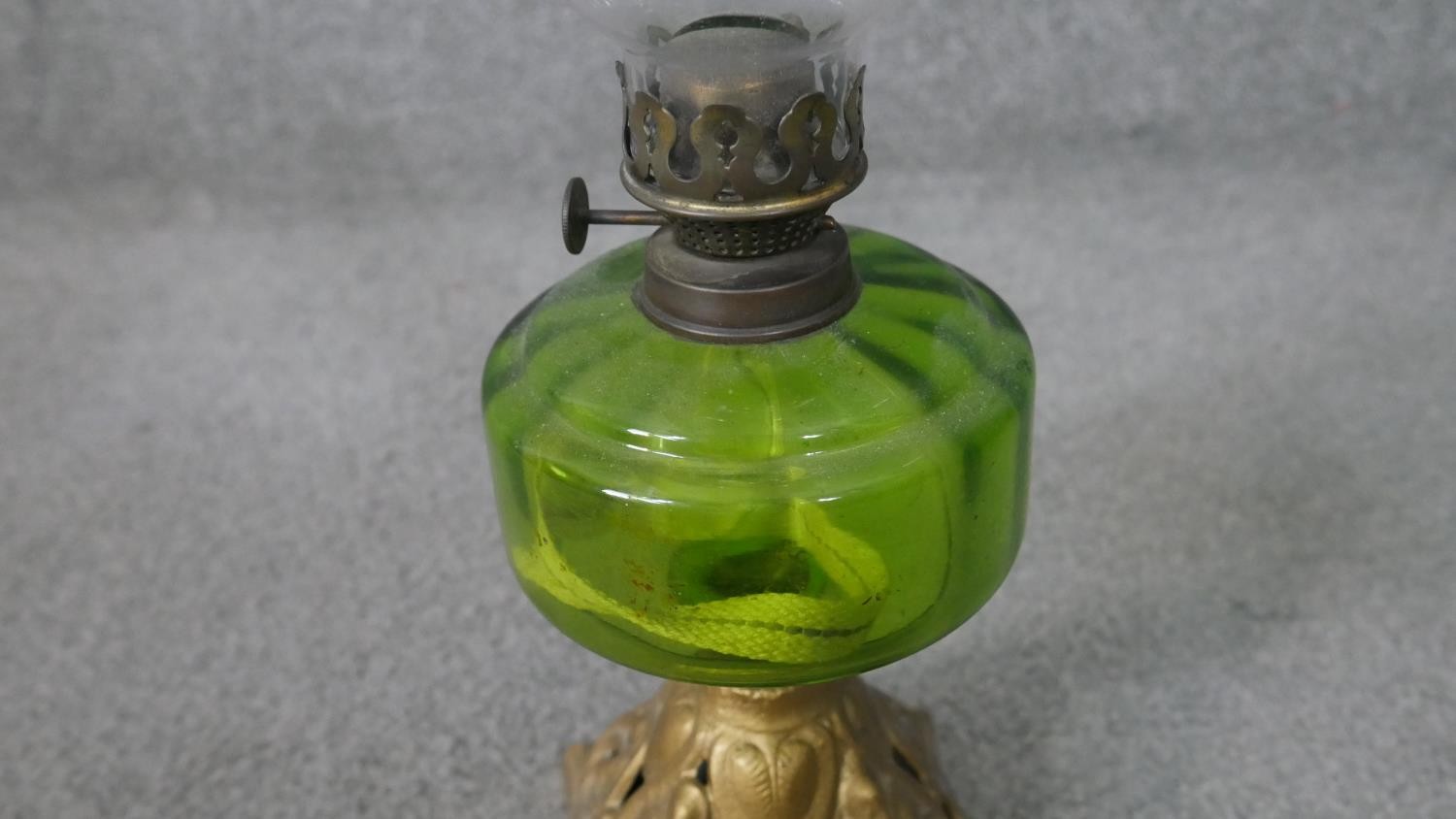 A gold painted brass Art Nouveau style oil lamp with green glass reservoir and glass funnel. H.41 - Image 4 of 4