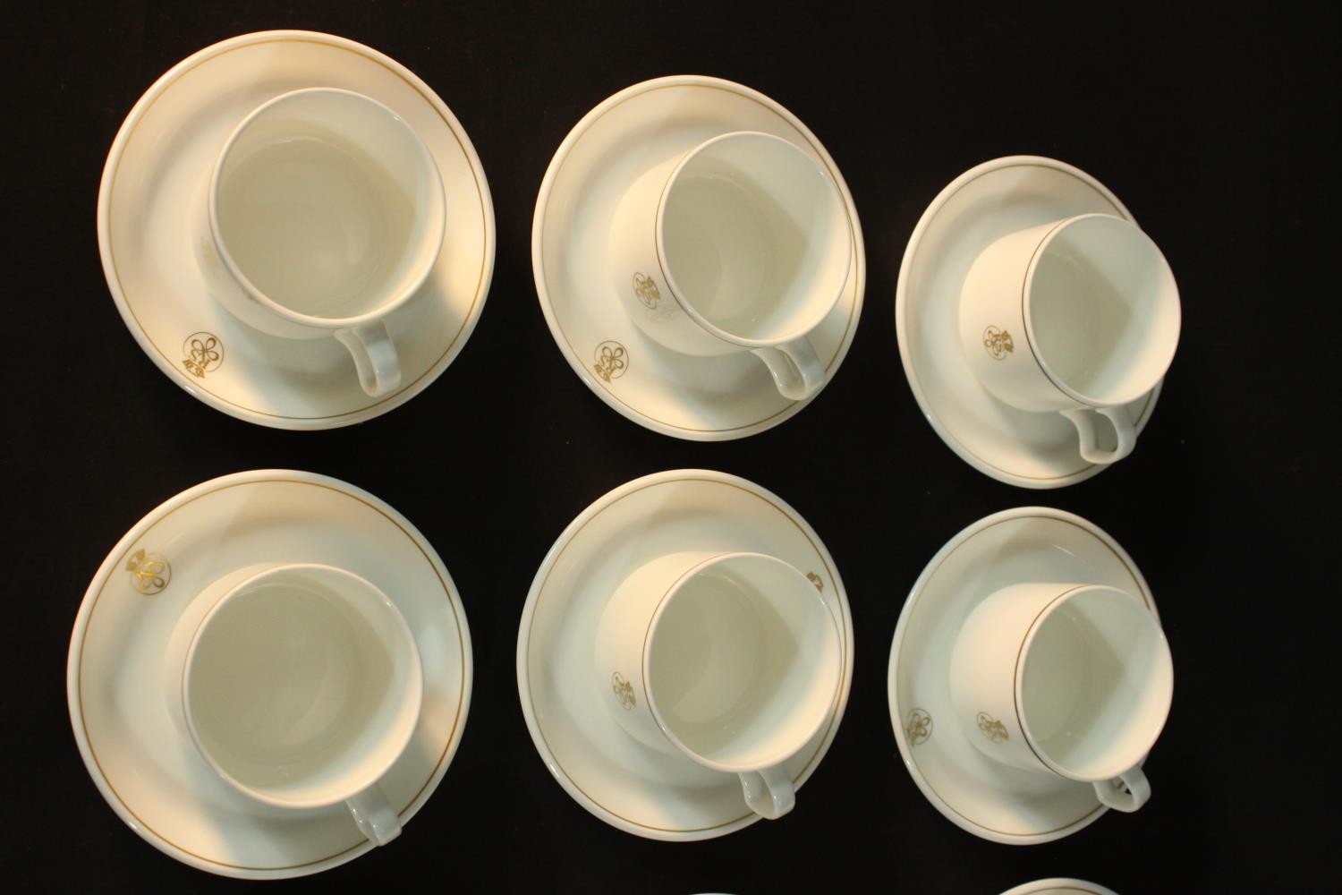 A complete nine person metallicized bone china dinner service by Wedgwood made for Laker Airlines, - Image 4 of 7