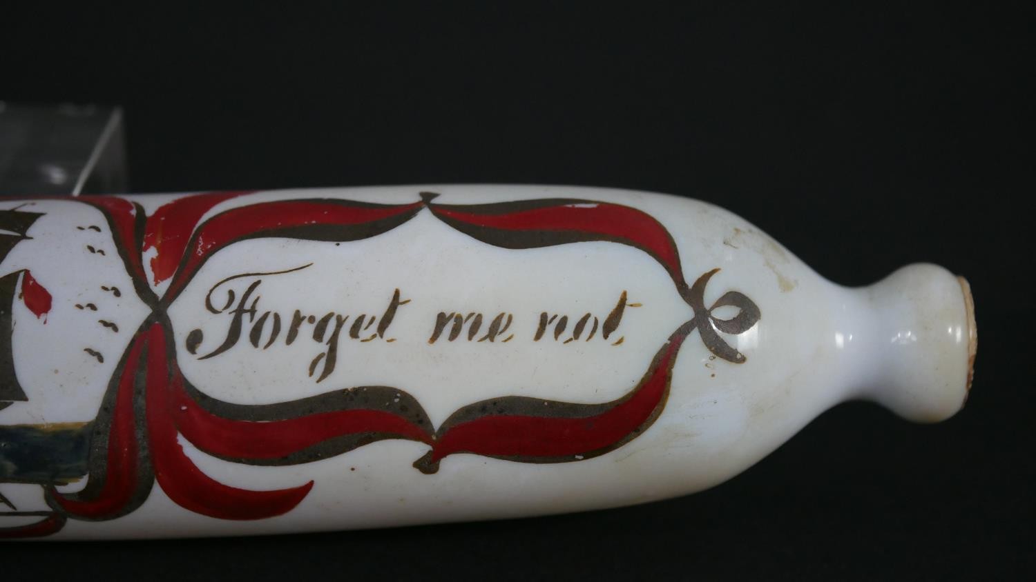 A Victorian milk glass rolling pin with hand painted design, the Leonora sailing ship inscribed ' - Image 4 of 5