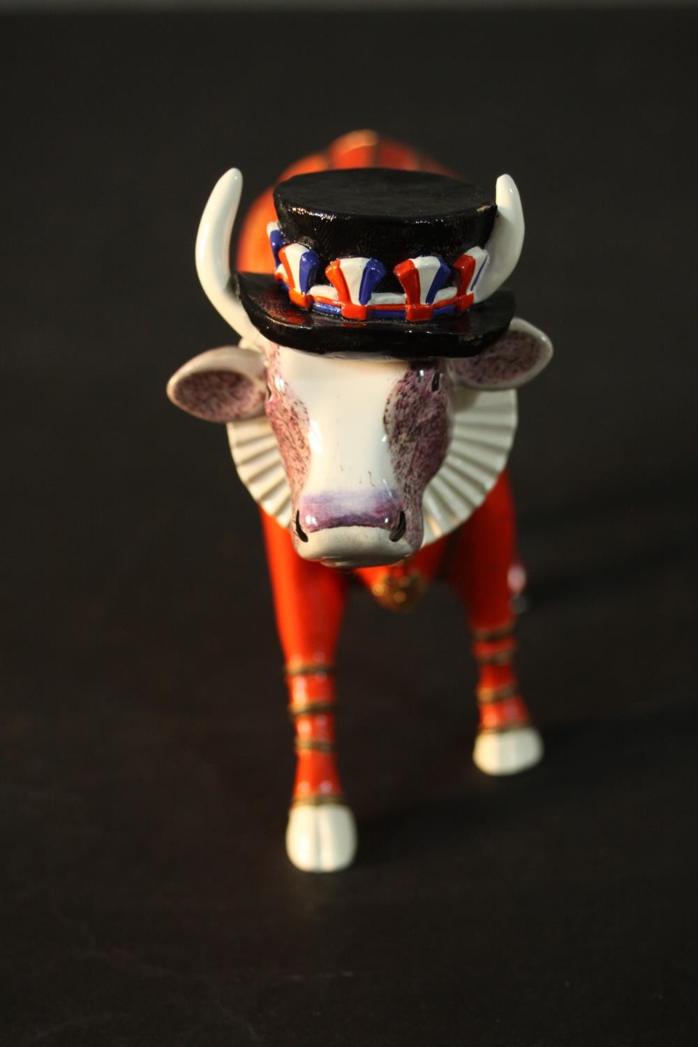 A pair of China Cow Parade figures - 'Sky Cow' and 'Beefeater' along with Royal Doulton porcelain - Image 4 of 12