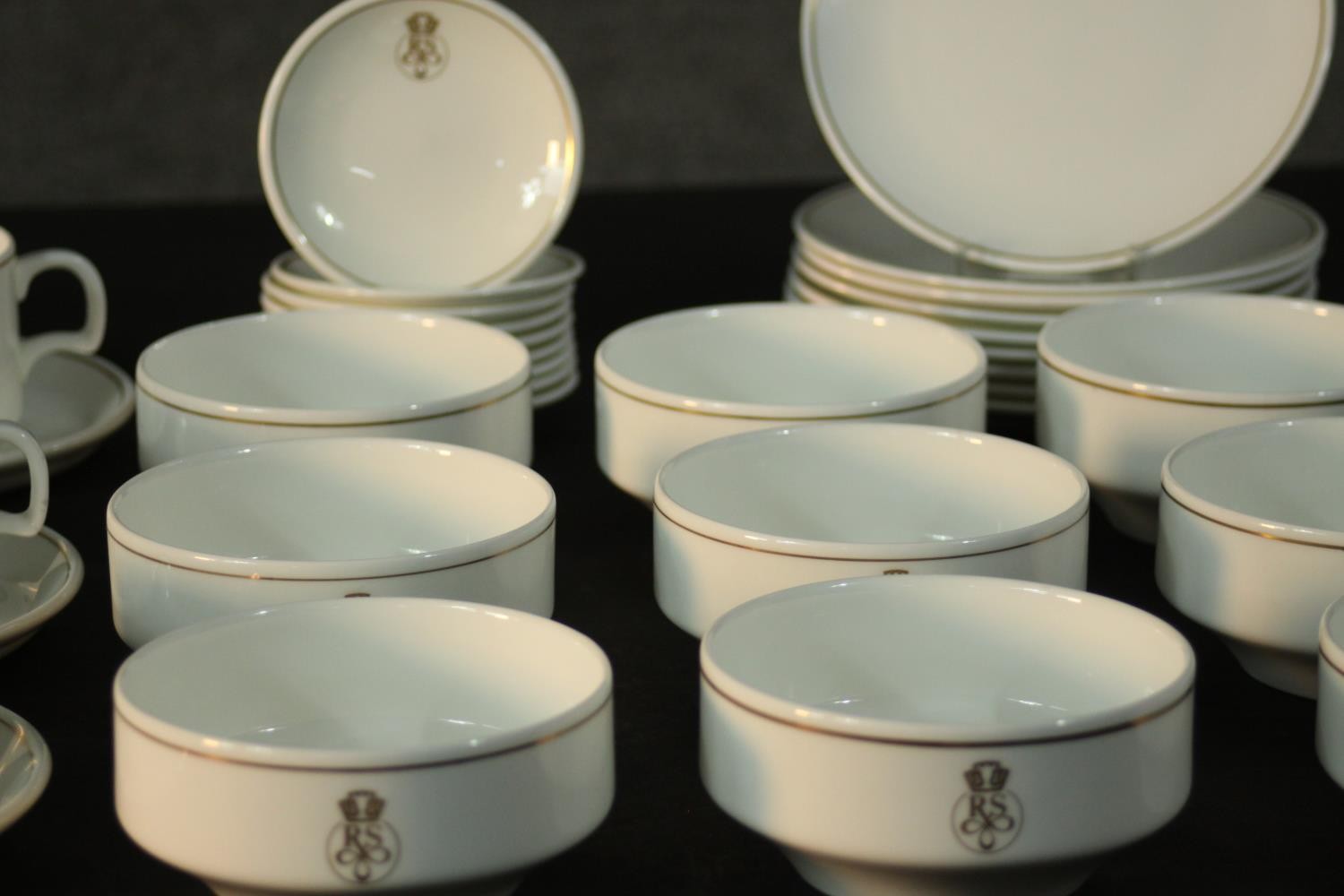 A complete nine person metallicized bone china dinner service by Wedgwood made for Laker Airlines, - Image 3 of 7