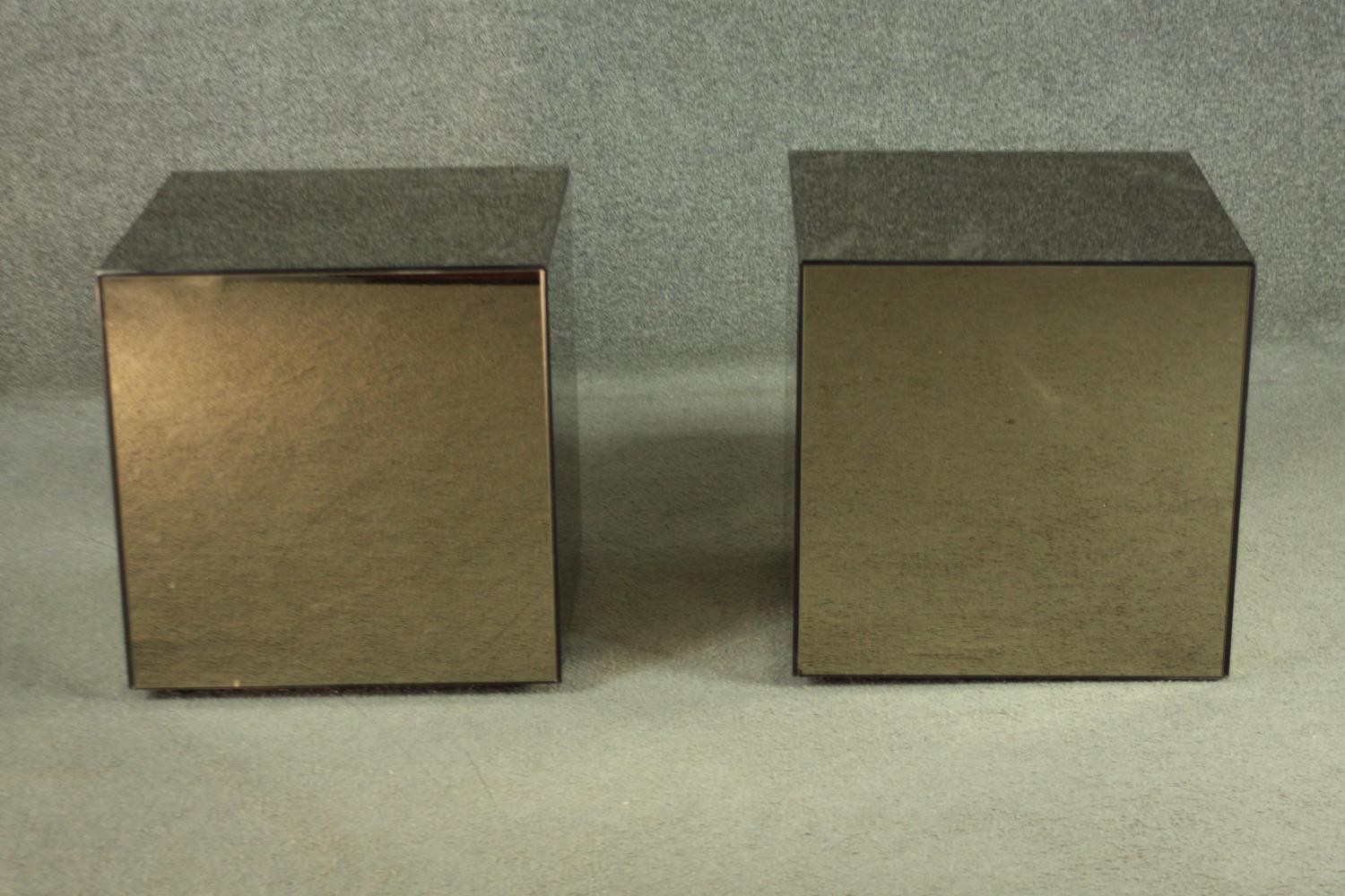 A pair of contemporary mirrored cube occasional tables. H.40 W.50 D.50 cm.