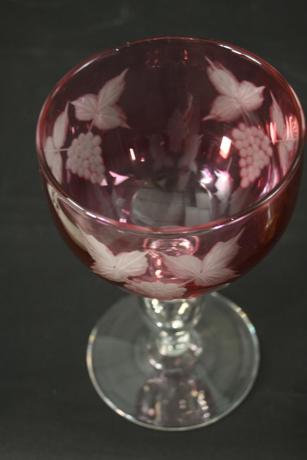 A cranberry glass etched vine design goblet along with a gilded brass Japanese cloisonné vase - Image 7 of 10