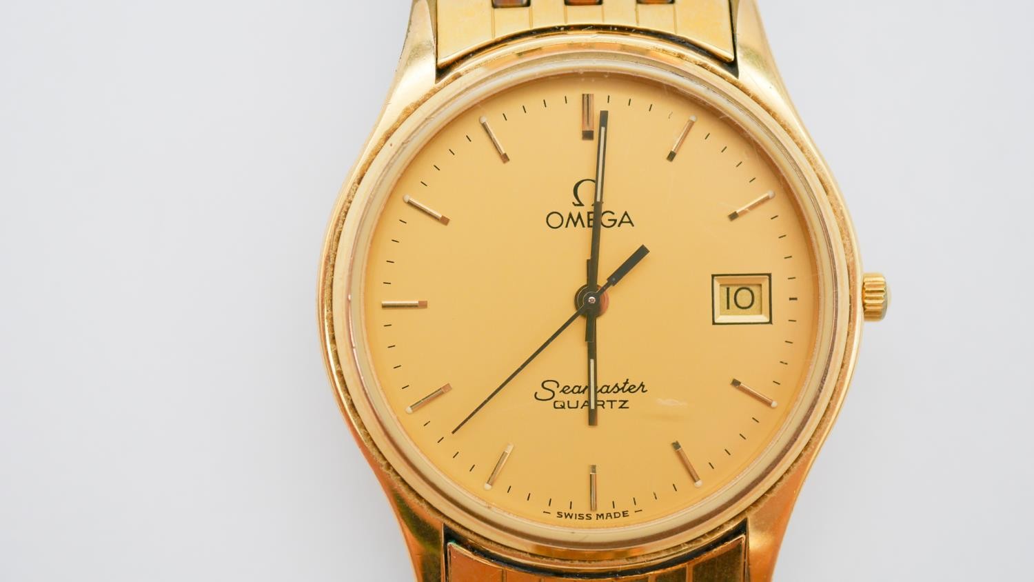 A vintage Omega Seamaster Quartz gold plated date gentleman's wristwatch, c.1987, cal.1430, 33mm. - Image 2 of 11
