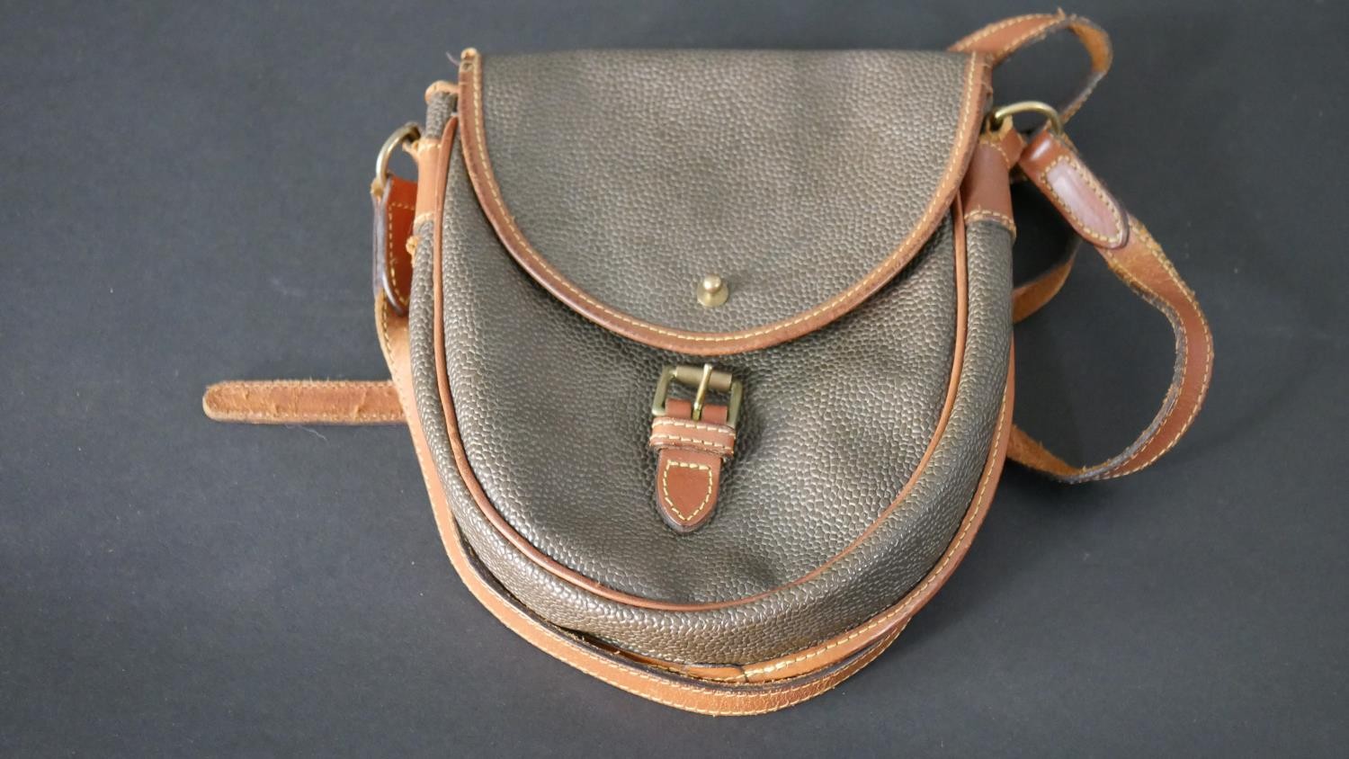 A Louis Vuitton purse along with a Mulberry saddle bag, wallet and purse. H.23 W.20cm (largest) - Image 8 of 15