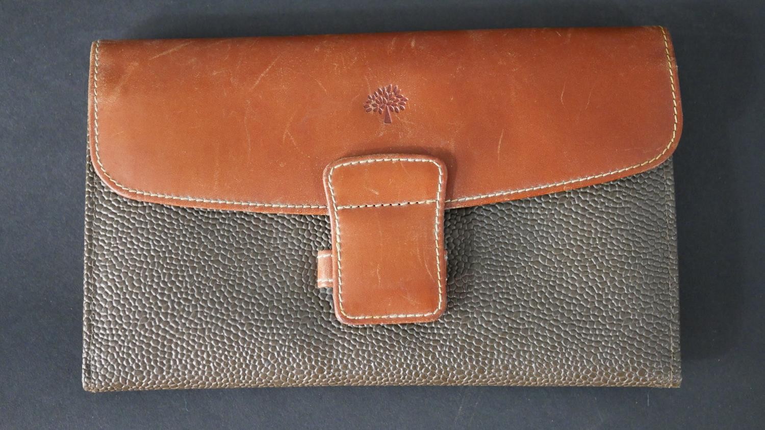 A Louis Vuitton purse along with a Mulberry saddle bag, wallet and purse. H.23 W.20cm (largest) - Image 2 of 15