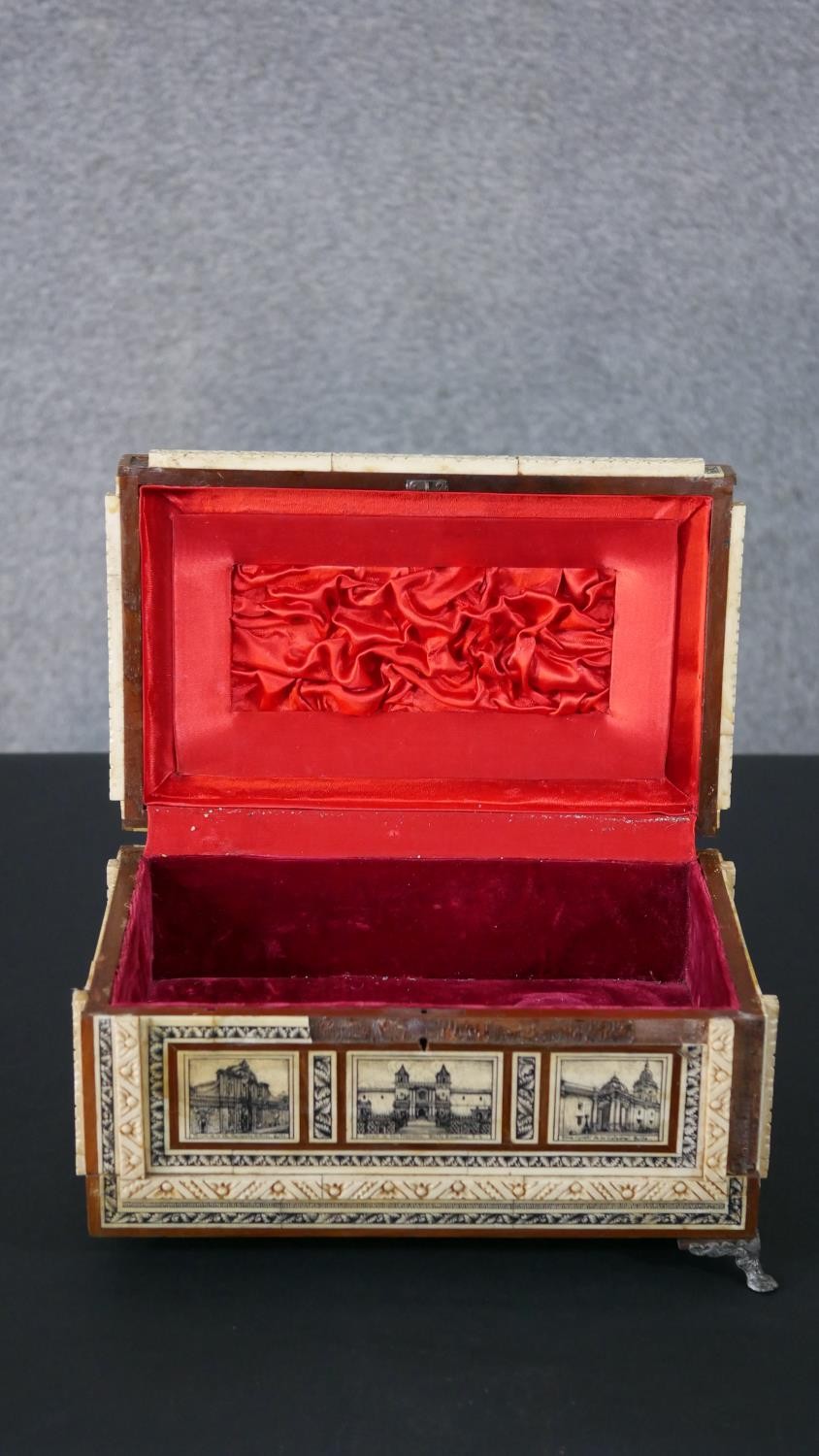 A bone and scrimshaw work vintage box with red silk lining, decorated with buildings and flower - Image 7 of 12