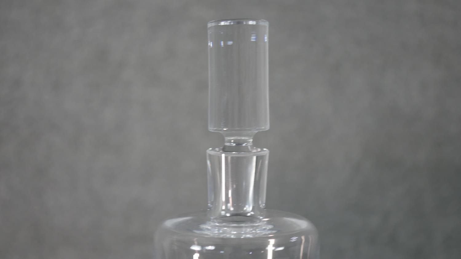 A Kelly Hoppen crystal cylindrical decanter with stopper. Label to base. H.31 Diam.9cm - Image 2 of 5